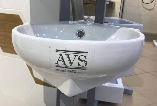 Раковина AVS Лара 39х37 белая