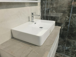 Раковина AVS AVS-82223-R 60,5х43 белая